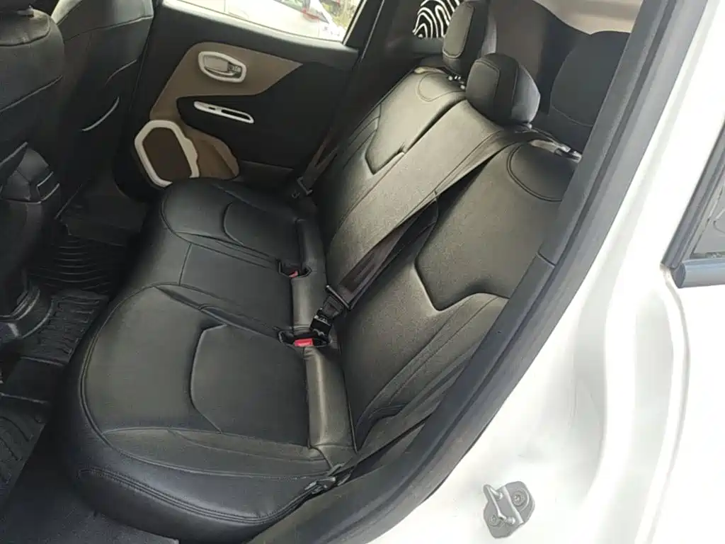 Jeep Renegade — миниатюра 17