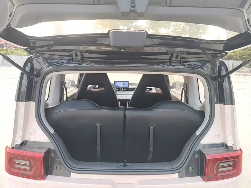 Wuling MINIEV — миниатюра 19