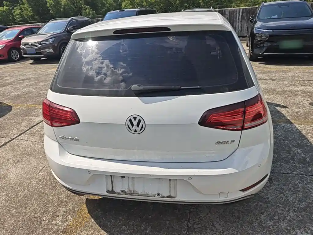 Volkswagen Golf — миниатюра 6