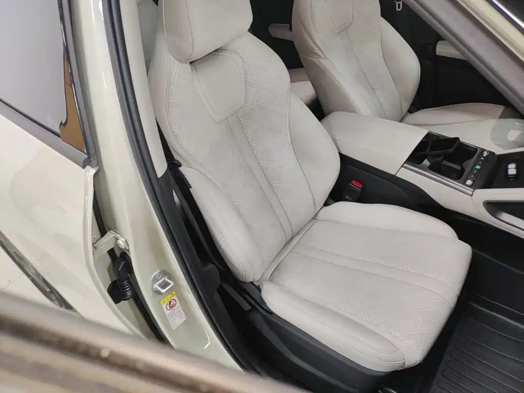 BYD Yuan UP — миниатюра 25