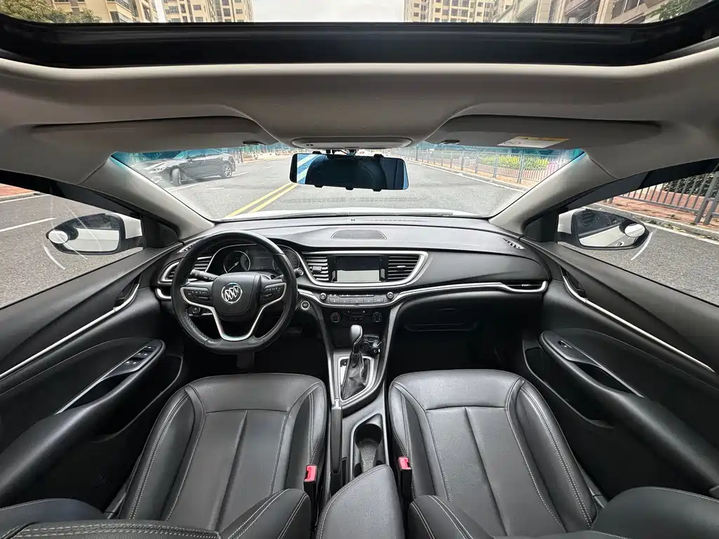 Buick Excelle — миниатюра 9