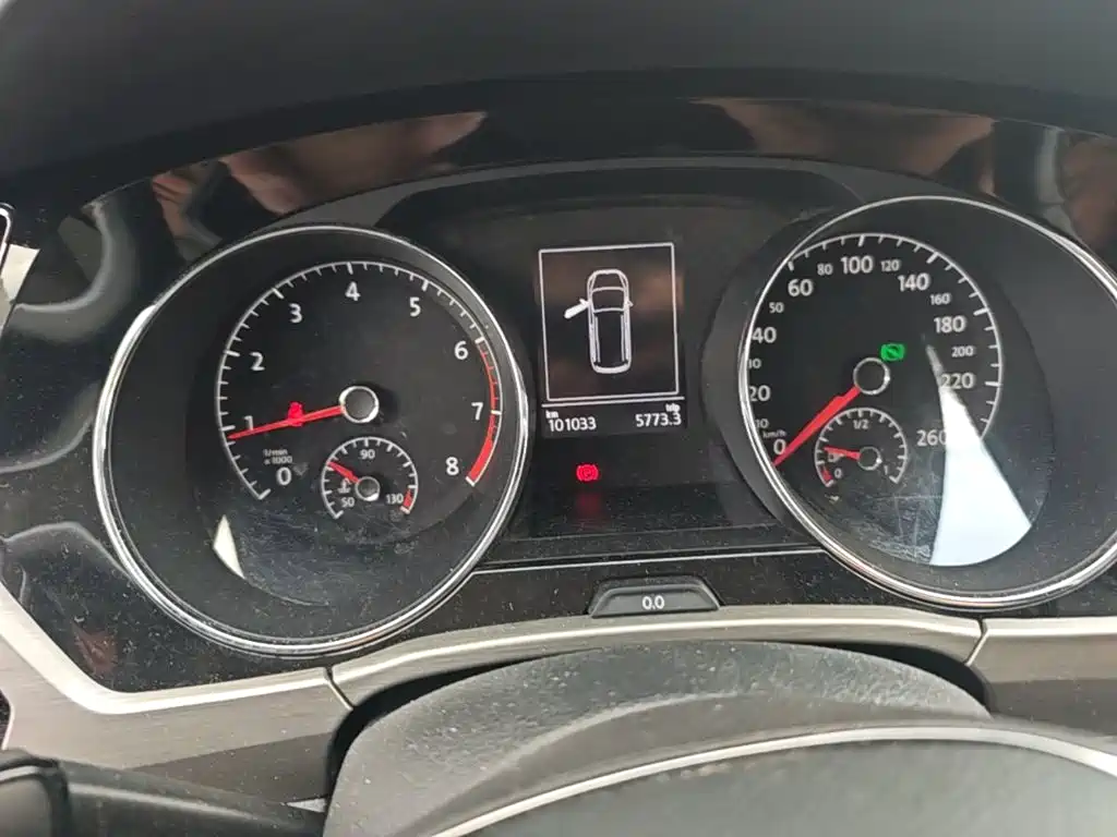 Volkswagen Touran — миниатюра 12