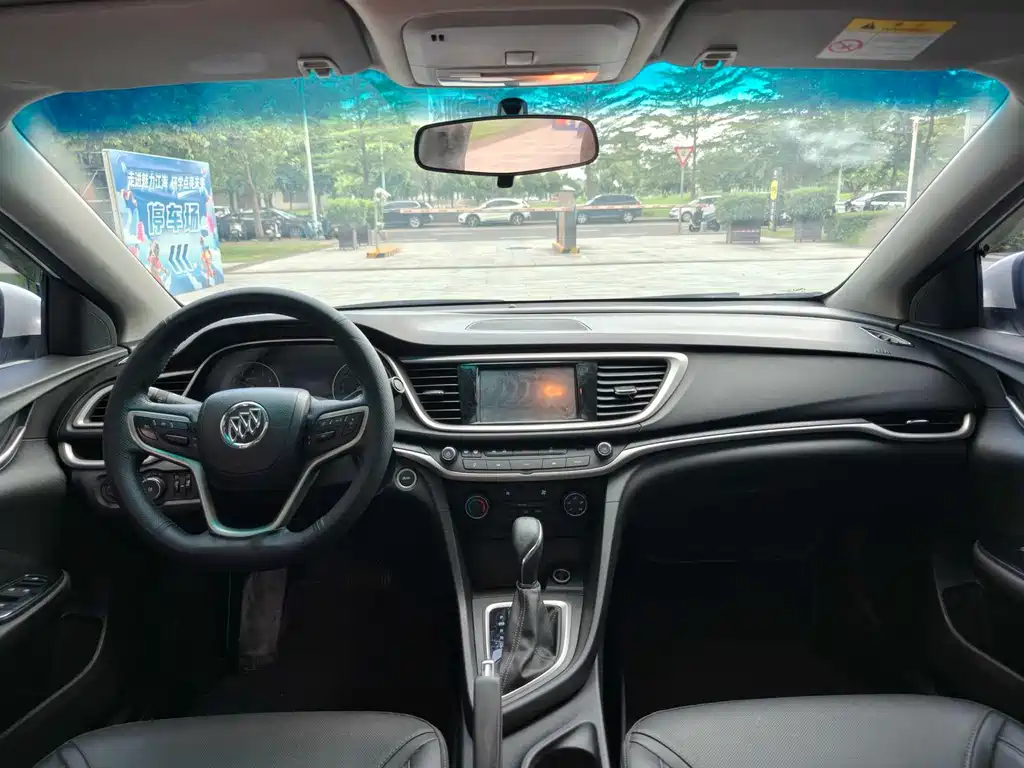 Buick Excelle — миниатюра 7