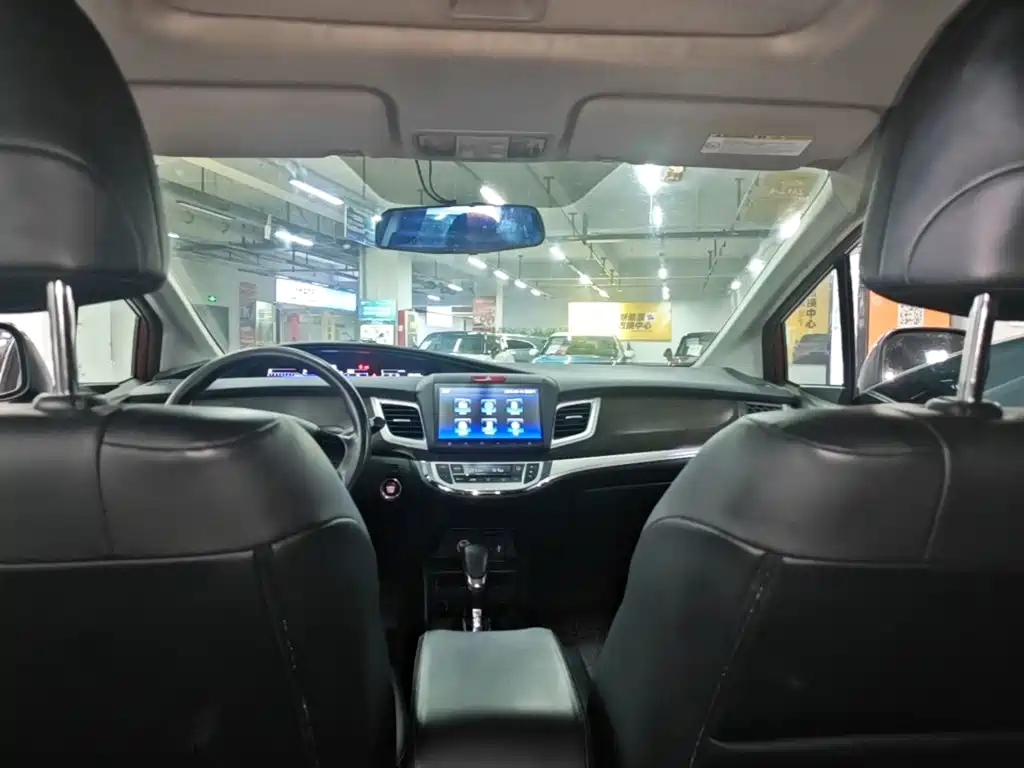 Honda Jade — миниатюра 18