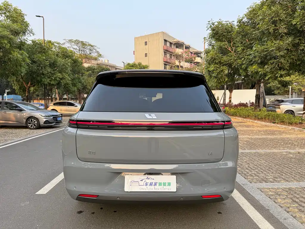 Li Auto IDEAL L8