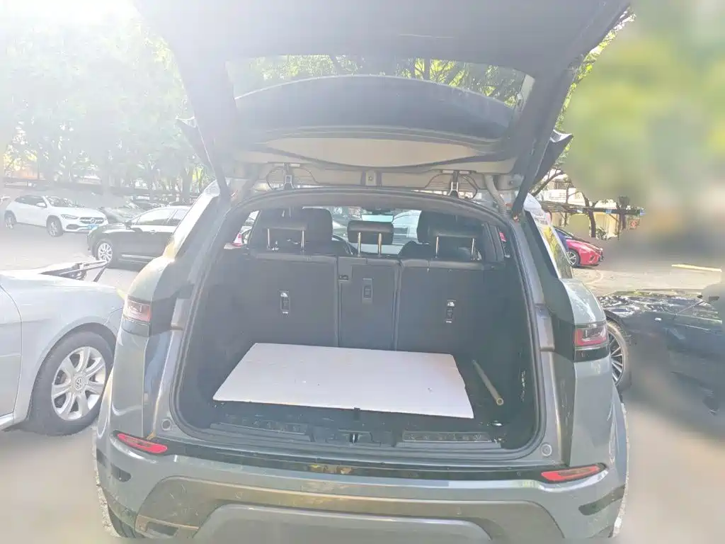 Land Rover Evoque — миниатюра 10