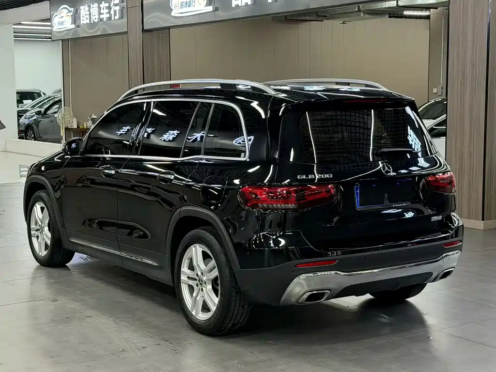 Mercedes-Benz GLB — миниатюра 5