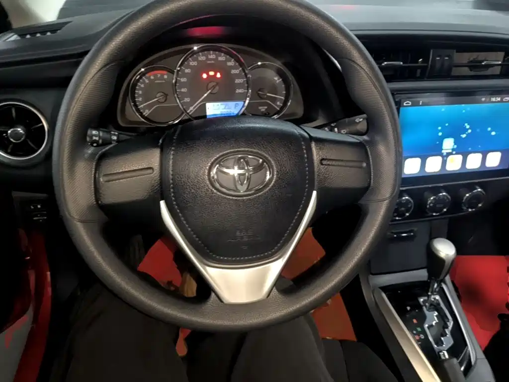 Toyota Corolla — миниатюра 10