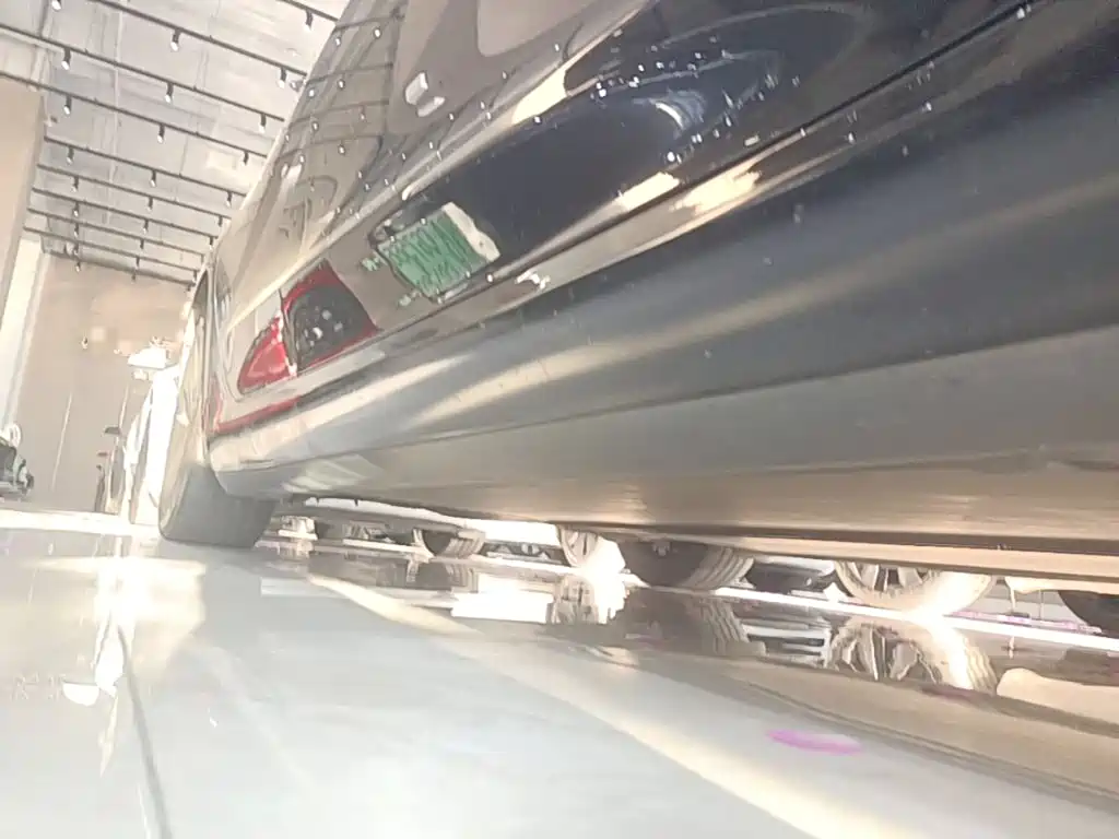 Tesla Model 3 — миниатюра 21