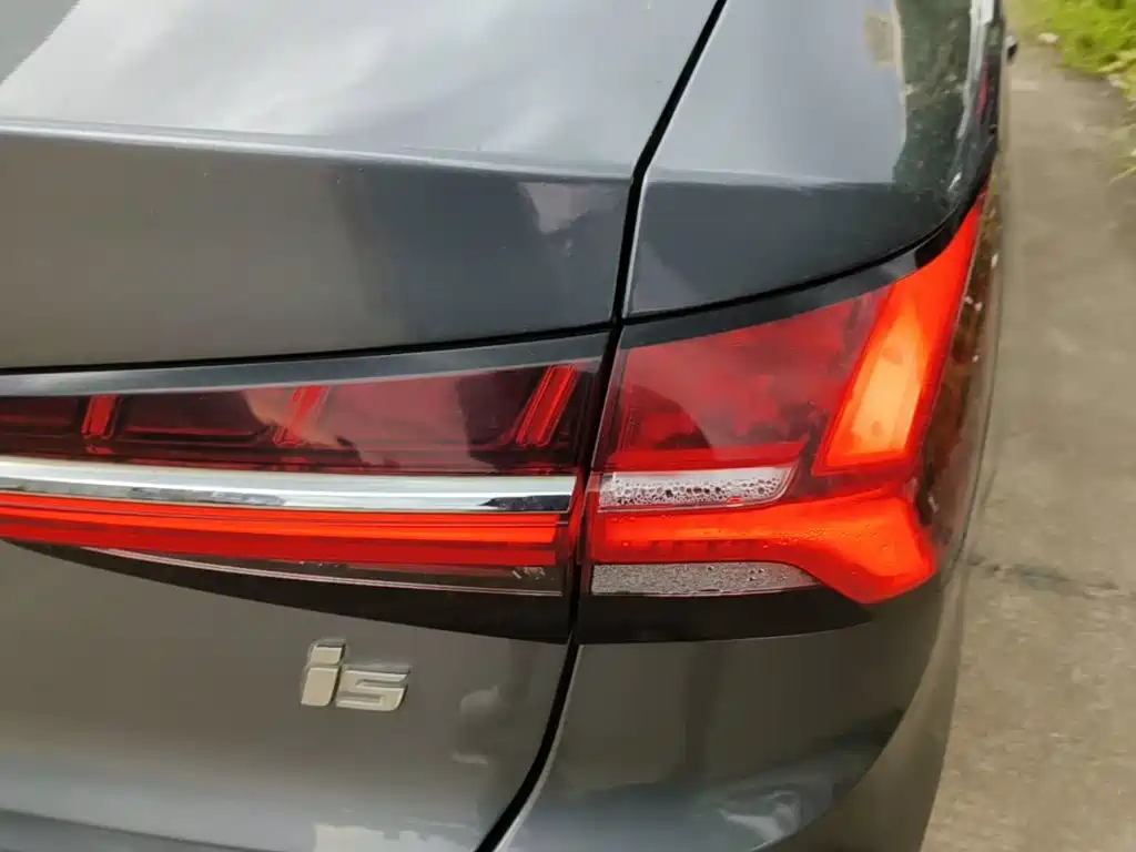 Roewe i5 — миниатюра 8
