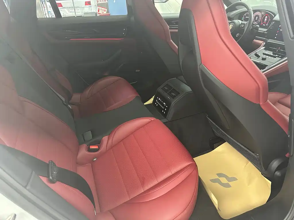 Porsche Panamera — миниатюра 28