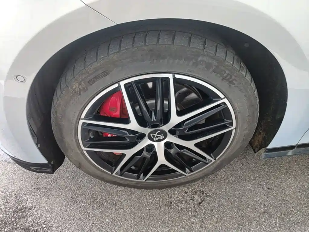 BYD Han L — миниатюра 23