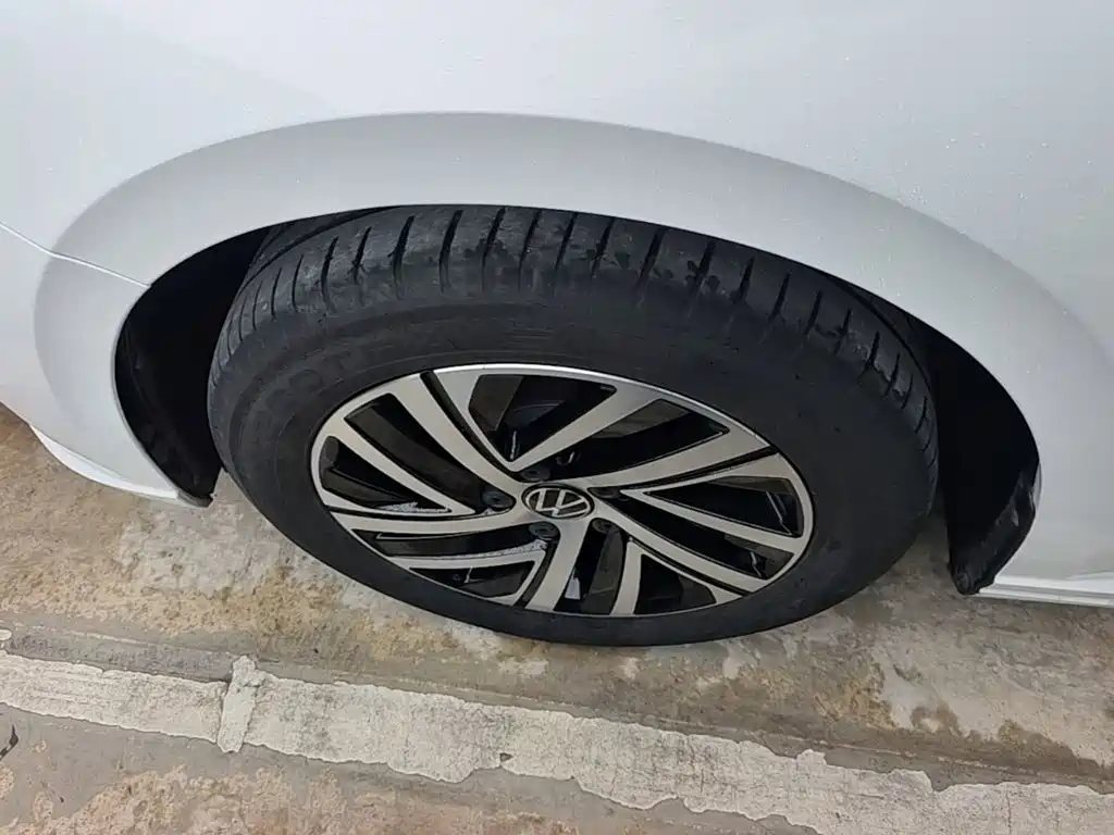 Volkswagen Lavida — миниатюра 23