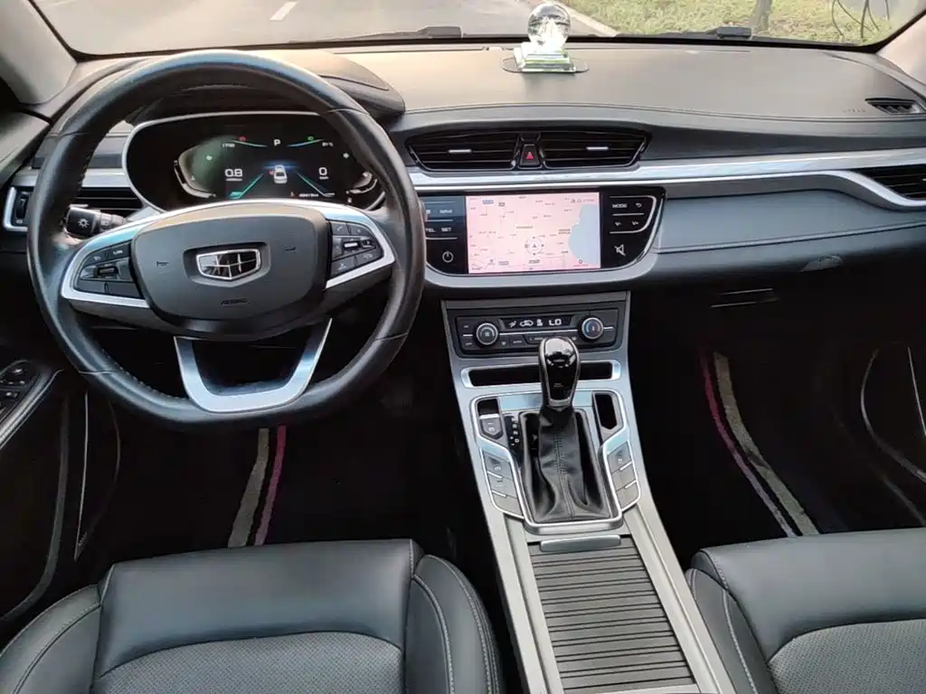 Geely Emgrand — миниатюра 10