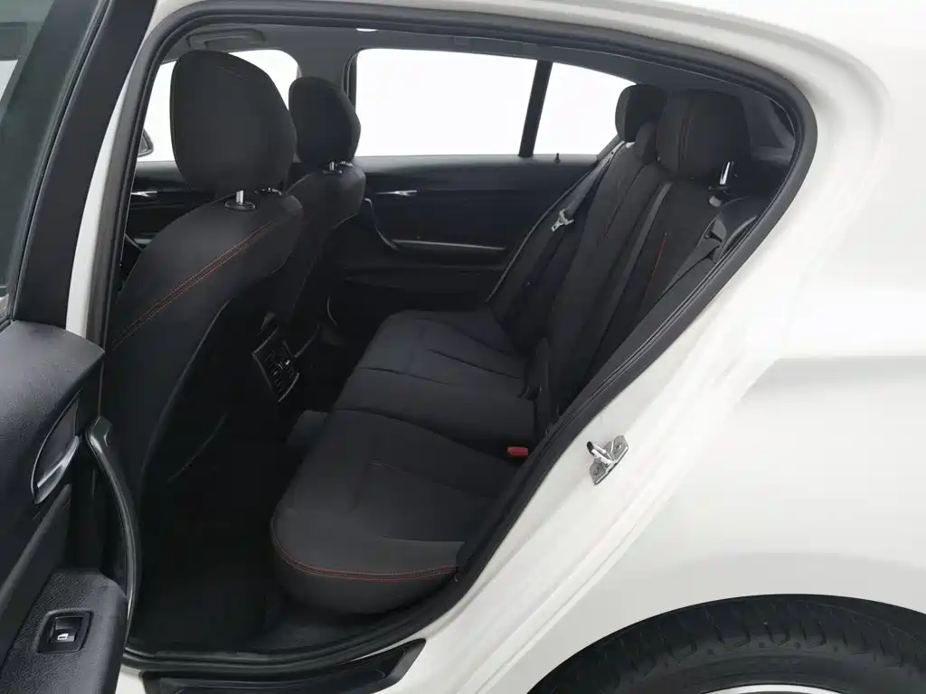 BMW 1 Series (Import) — миниатюра 15