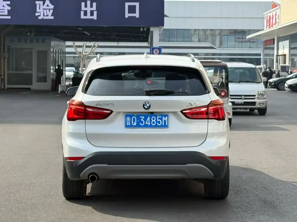 BMW X1 — миниатюра 8