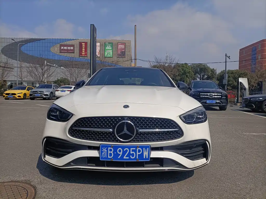 MERCEDES-BENZ C CLASS