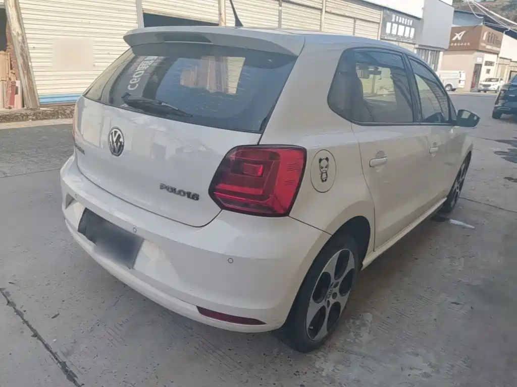 Volkswagen Polo — миниатюра 7