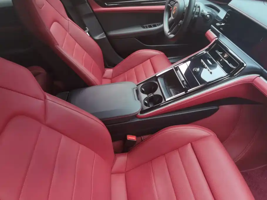 Porsche Panamera — миниатюра 8