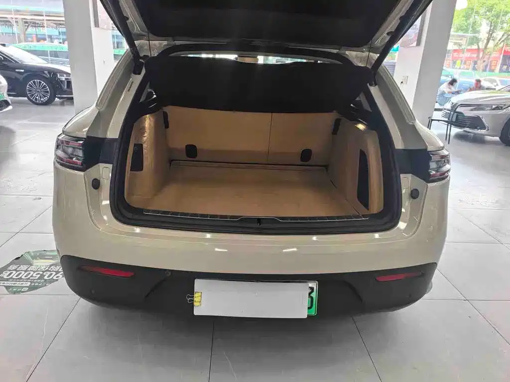 AITO AITO M5 — миниатюра 11
