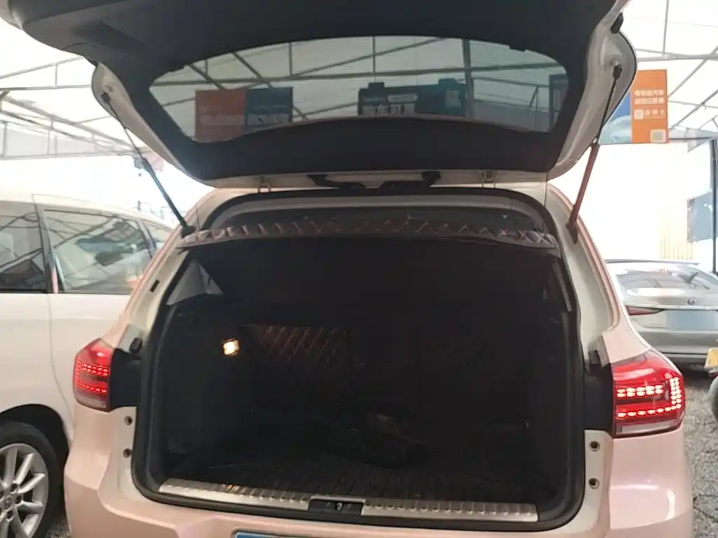 Volkswagen Tiguan — миниатюра 19