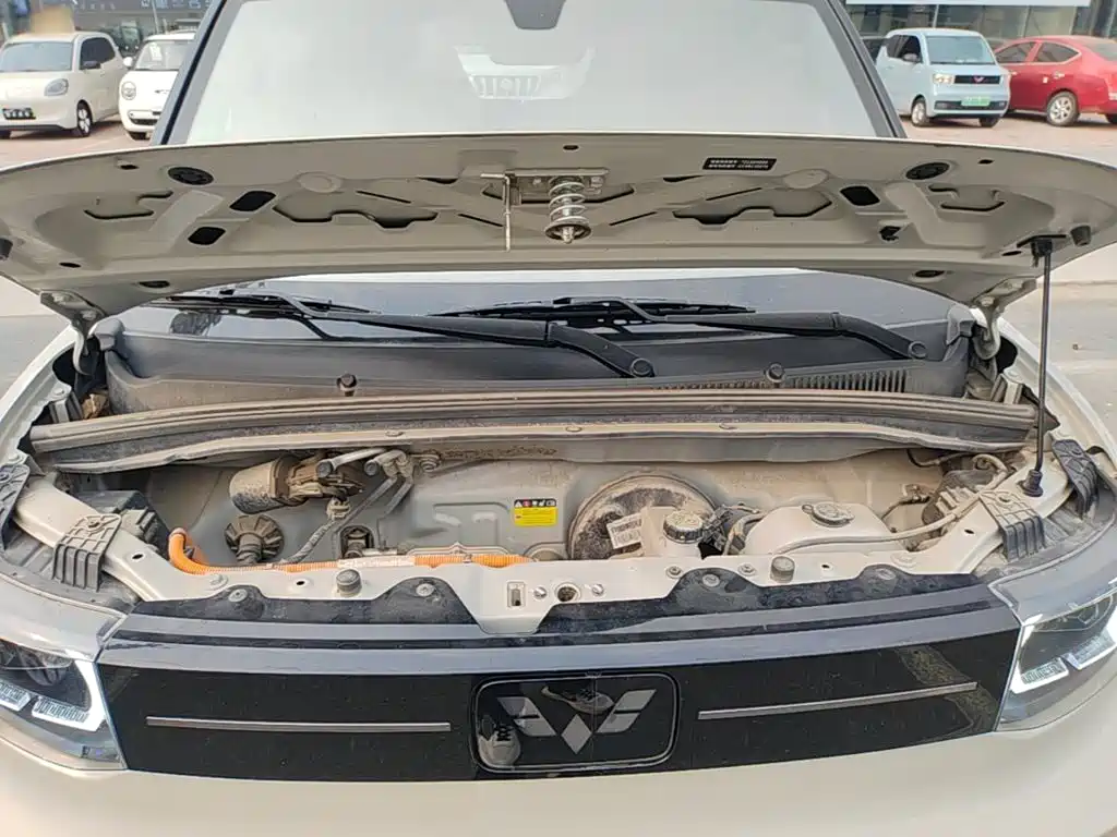 Wuling MINIEV — миниатюра 20