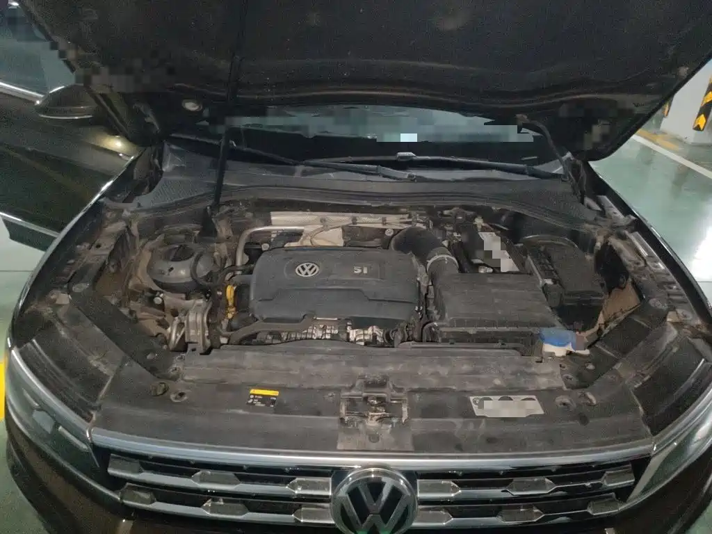Volkswagen Tiguan L — миниатюра 16