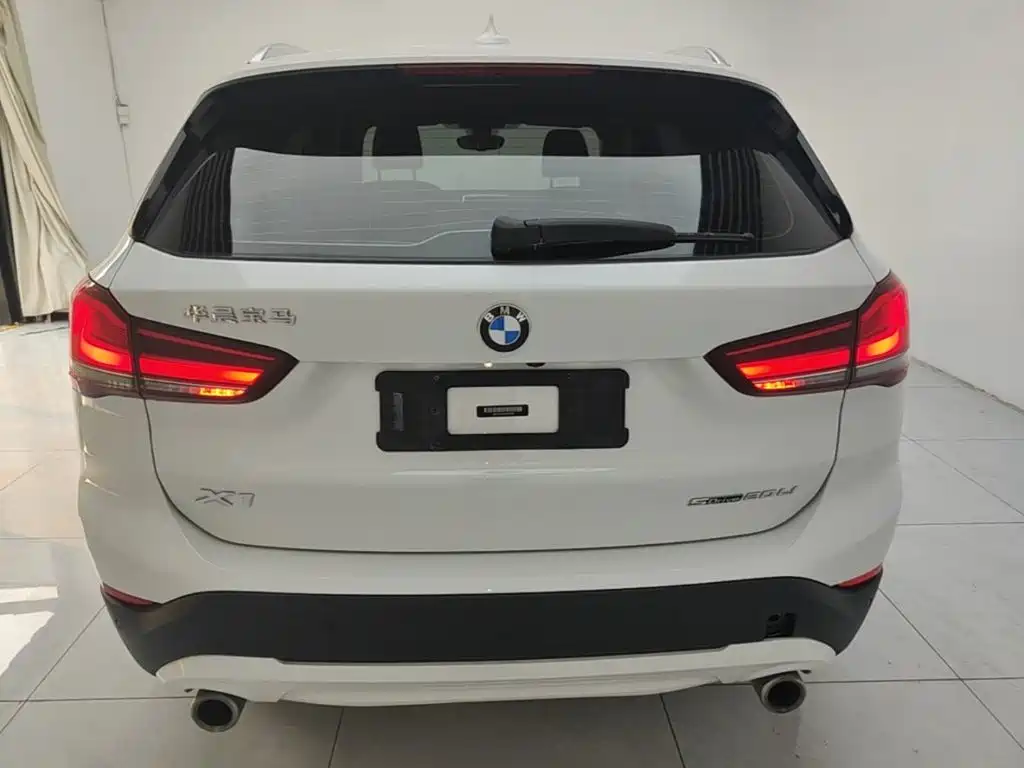 BMW X1 — миниатюра 6