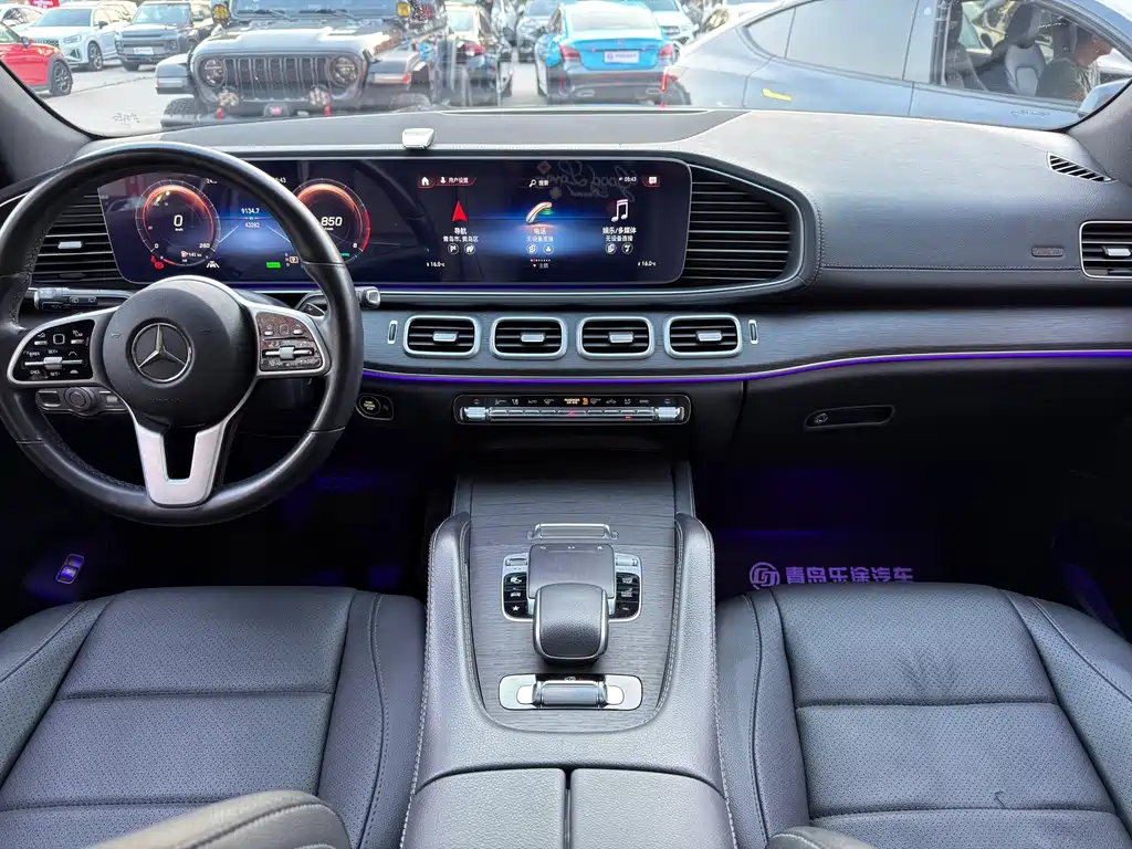 Mercedes-Benz GLS — миниатюра 9