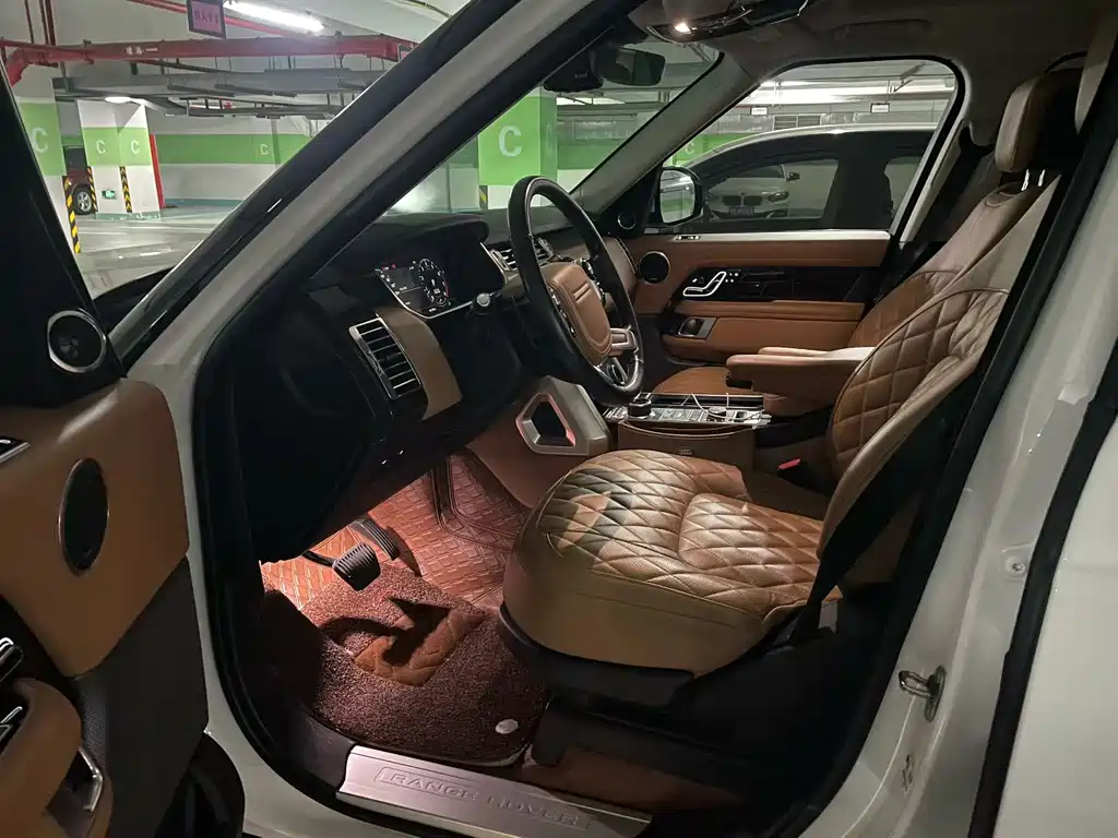 Land Rover Range Rover — миниатюра 5