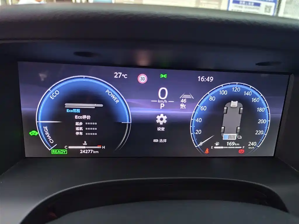 Toyota Camry — миниатюра 4