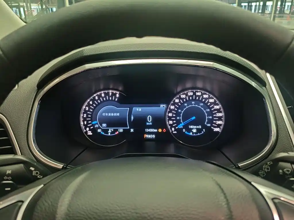 Ford Edge — миниатюра 12