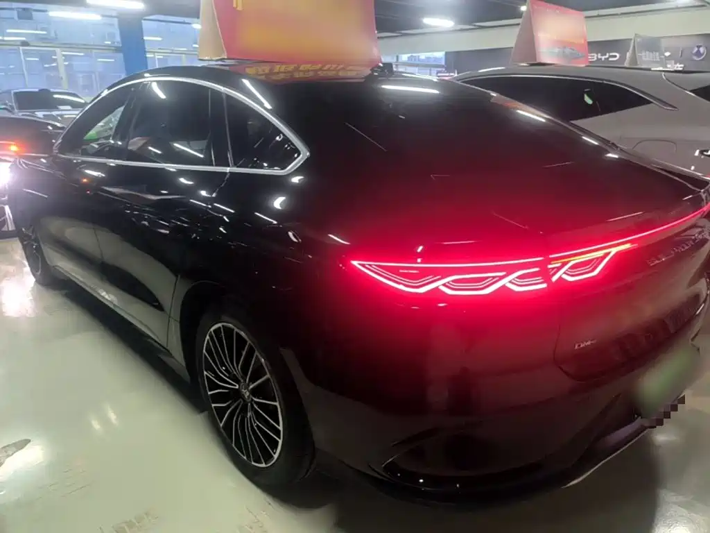 BYD Han — миниатюра 5