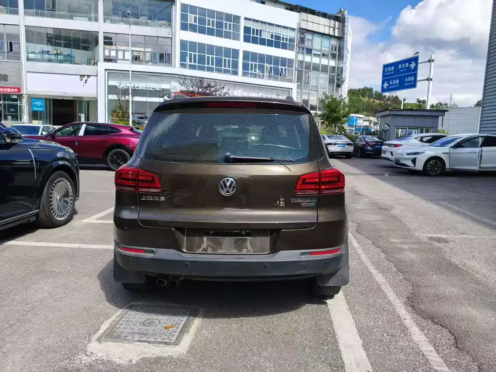 Volkswagen Tiguan — миниатюра 9