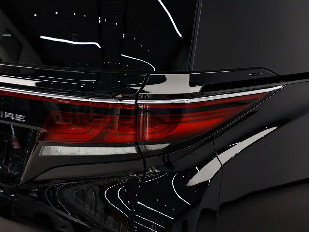 Toyota Vellfire — миниатюра 22