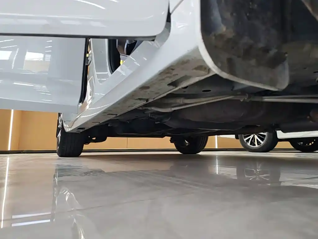 GAC Motor Trumpchi M6 — миниатюра 21