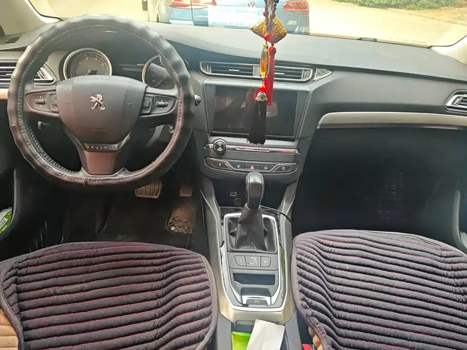 Peugeot 408 — миниатюра 12