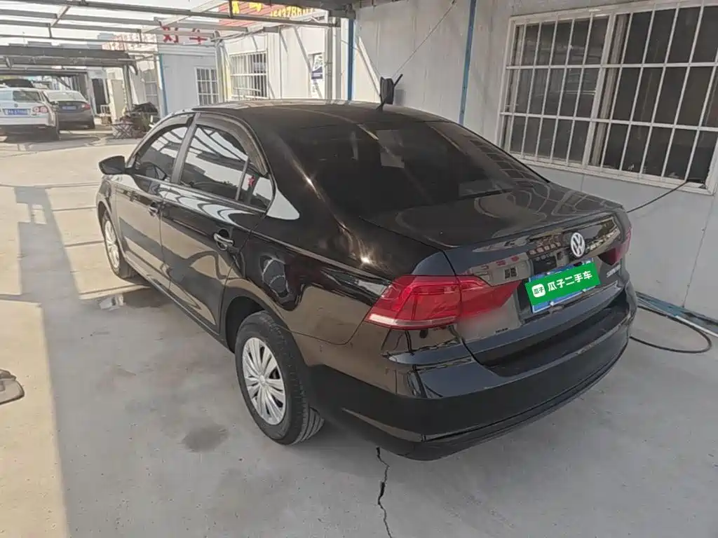 Volkswagen Santana — миниатюра 5
