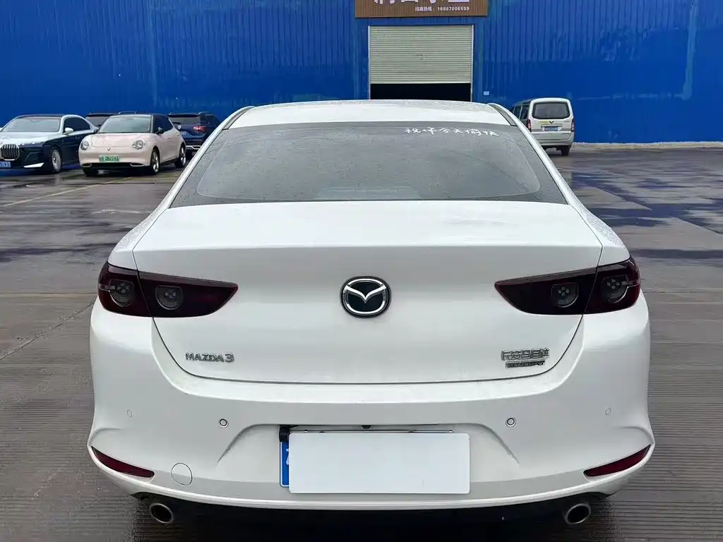 Mazda 3 Axela — миниатюра 4
