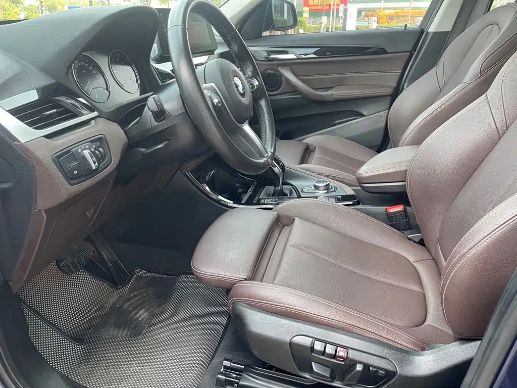 BMW X1 — миниатюра 8