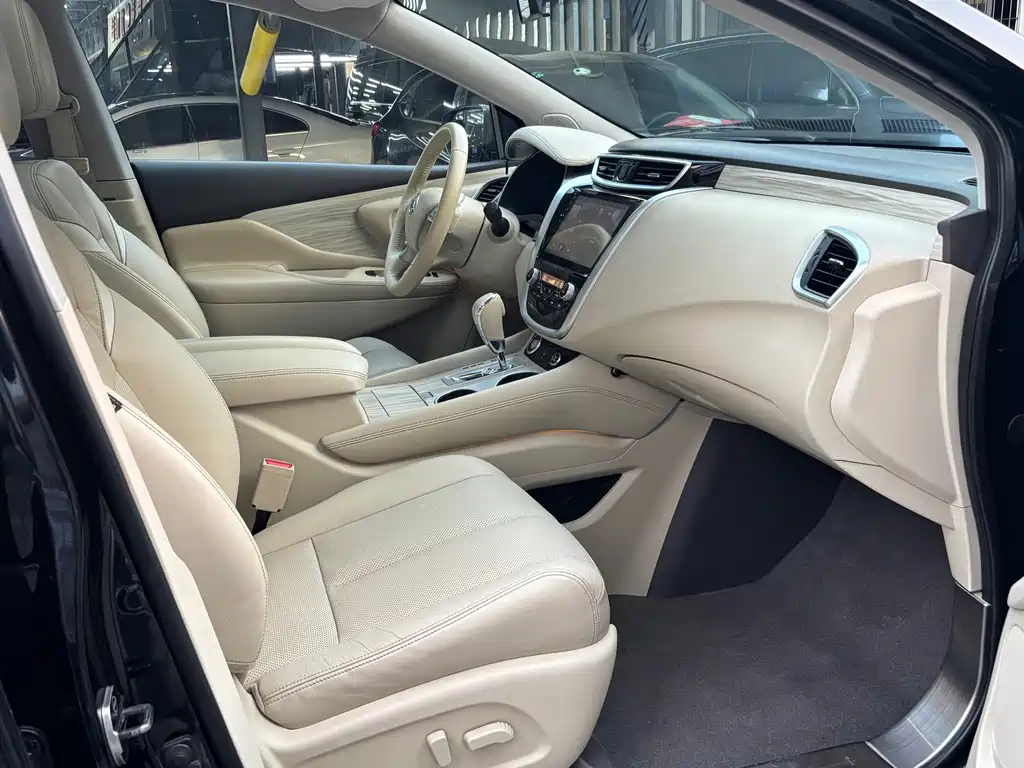 Nissan Murano — миниатюра 8