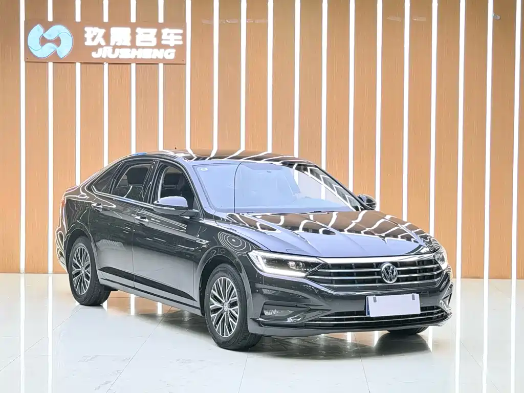 Volkswagen Sagitar — миниатюра 3