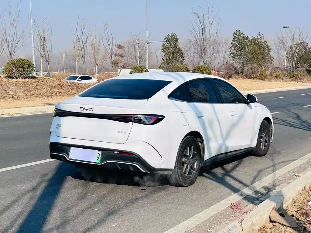 BYD SEAL 06 NEW ENERGY