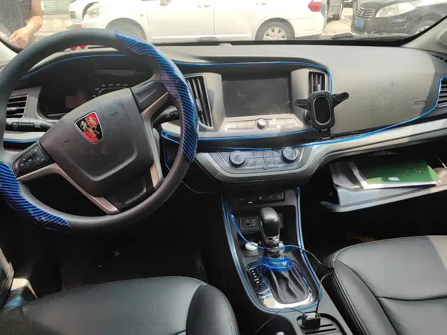Roewe 360 — миниатюра 12