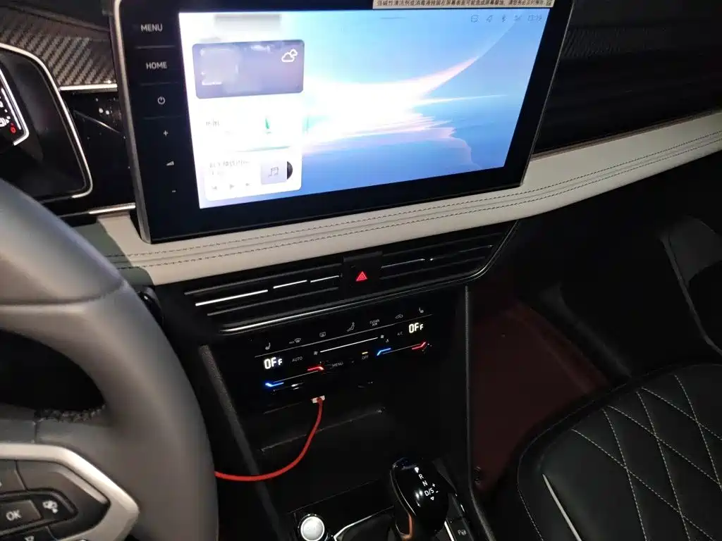 Volkswagen Tiguan L — миниатюра 6