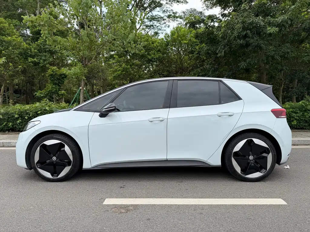 Volkswagen ID.3 — миниатюра 15