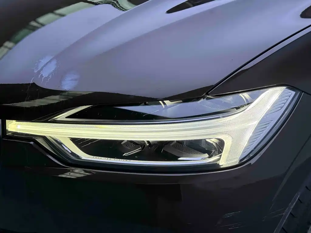 Volvo XC60 — миниатюра 19