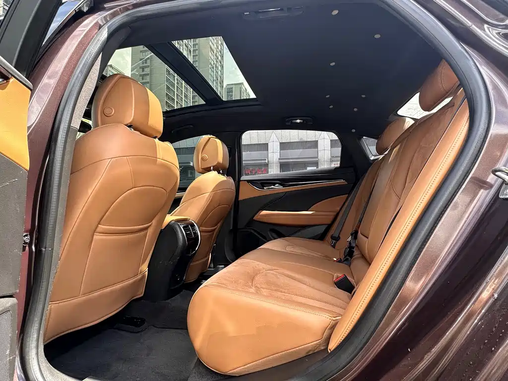 Buick LaCrosse — миниатюра 11