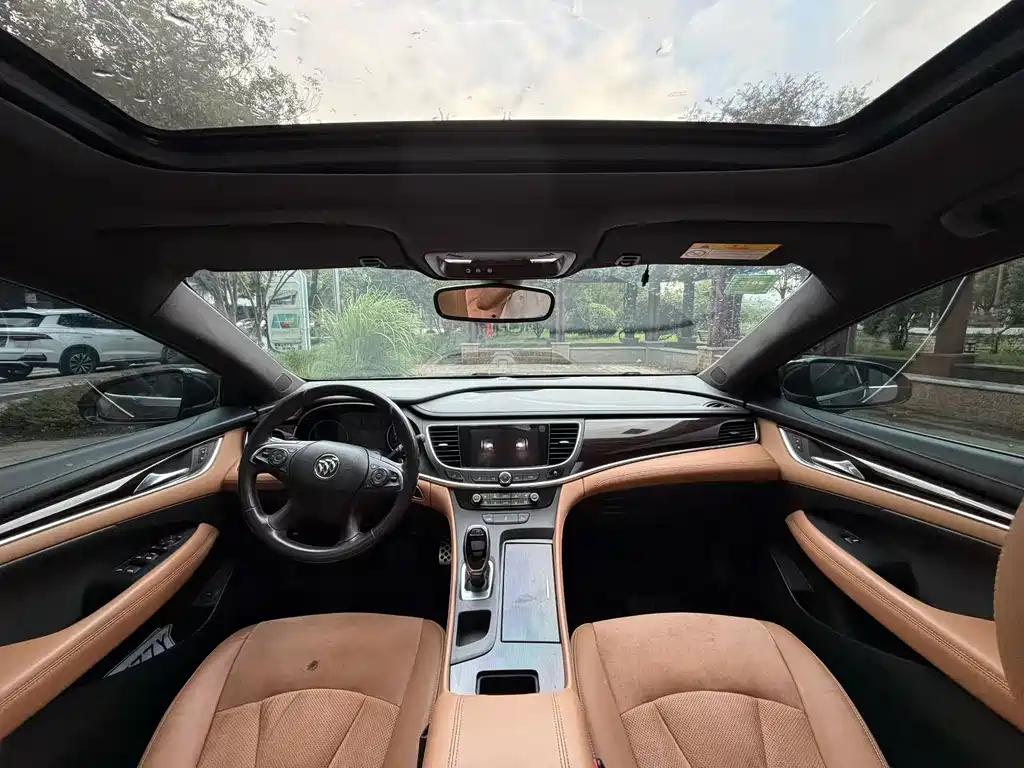 Buick LaCrosse — миниатюра 5