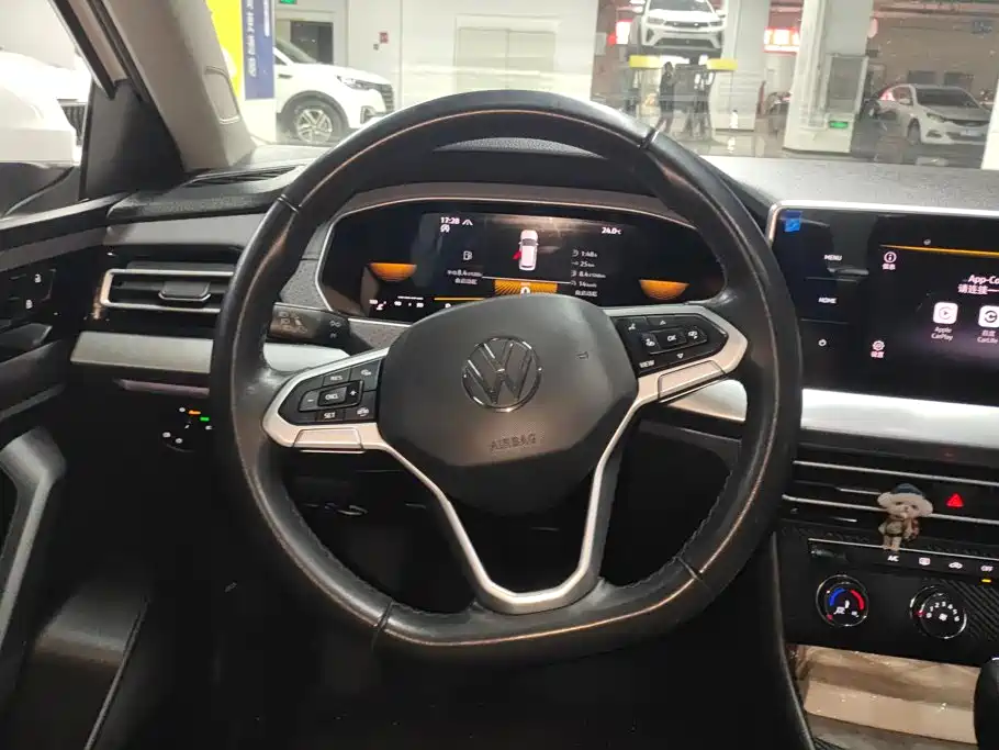 Volkswagen Lavida — миниатюра 15